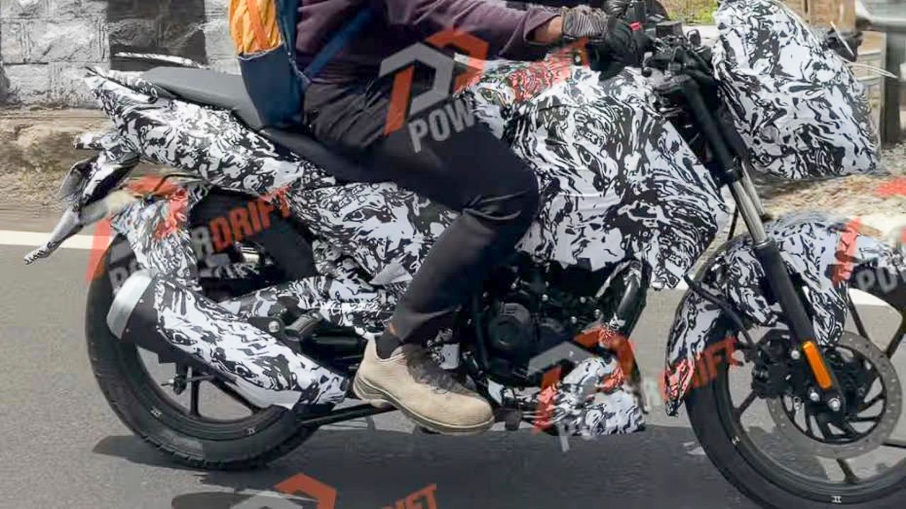 2027 Bajaj Pulsar N125 spied