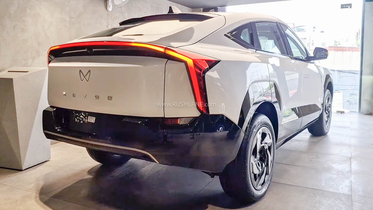 Mahindra XEV 9e Base Pack One Variant