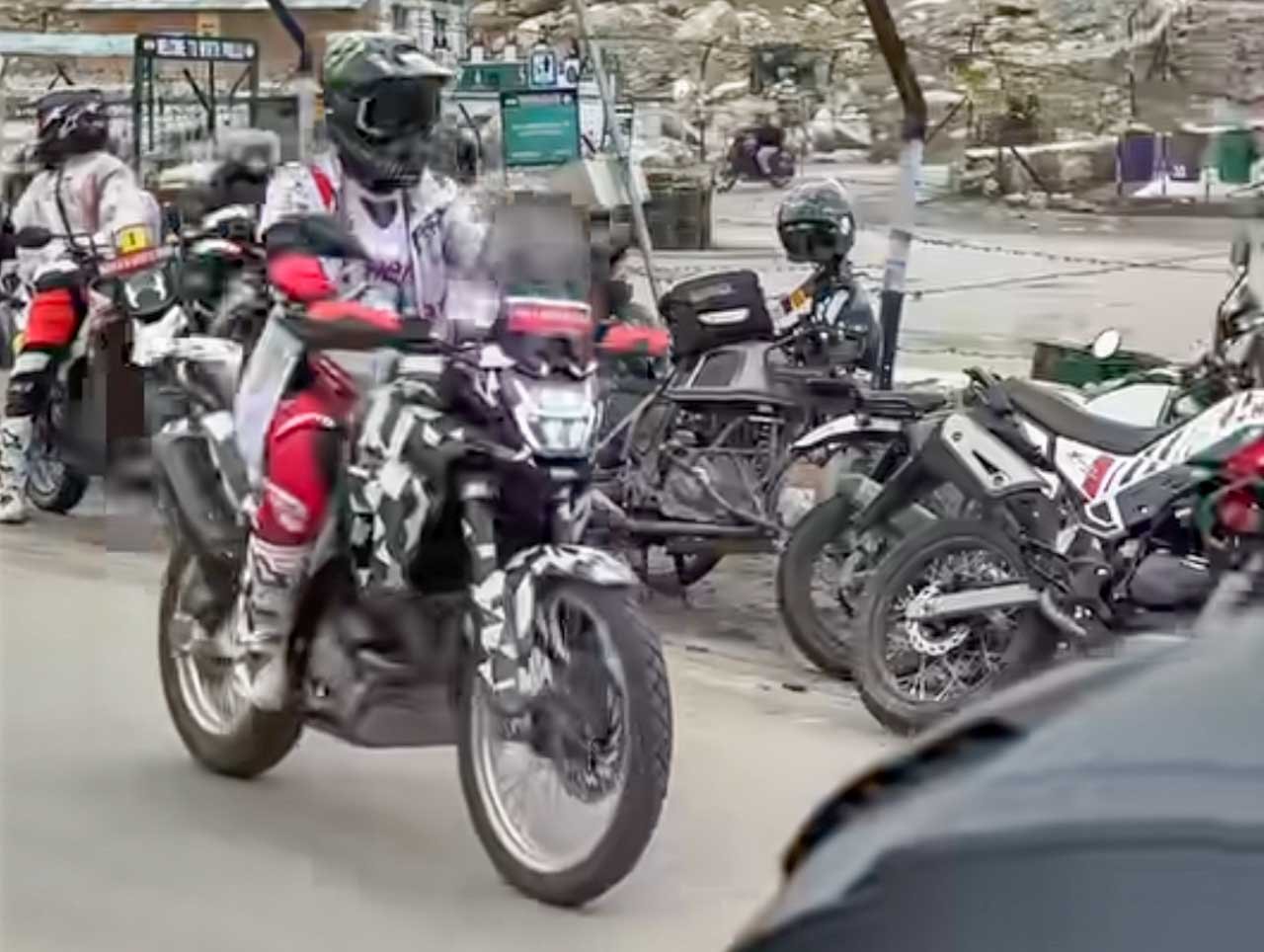 Hero Xpulse 421 ADV Fascia, headlights spied