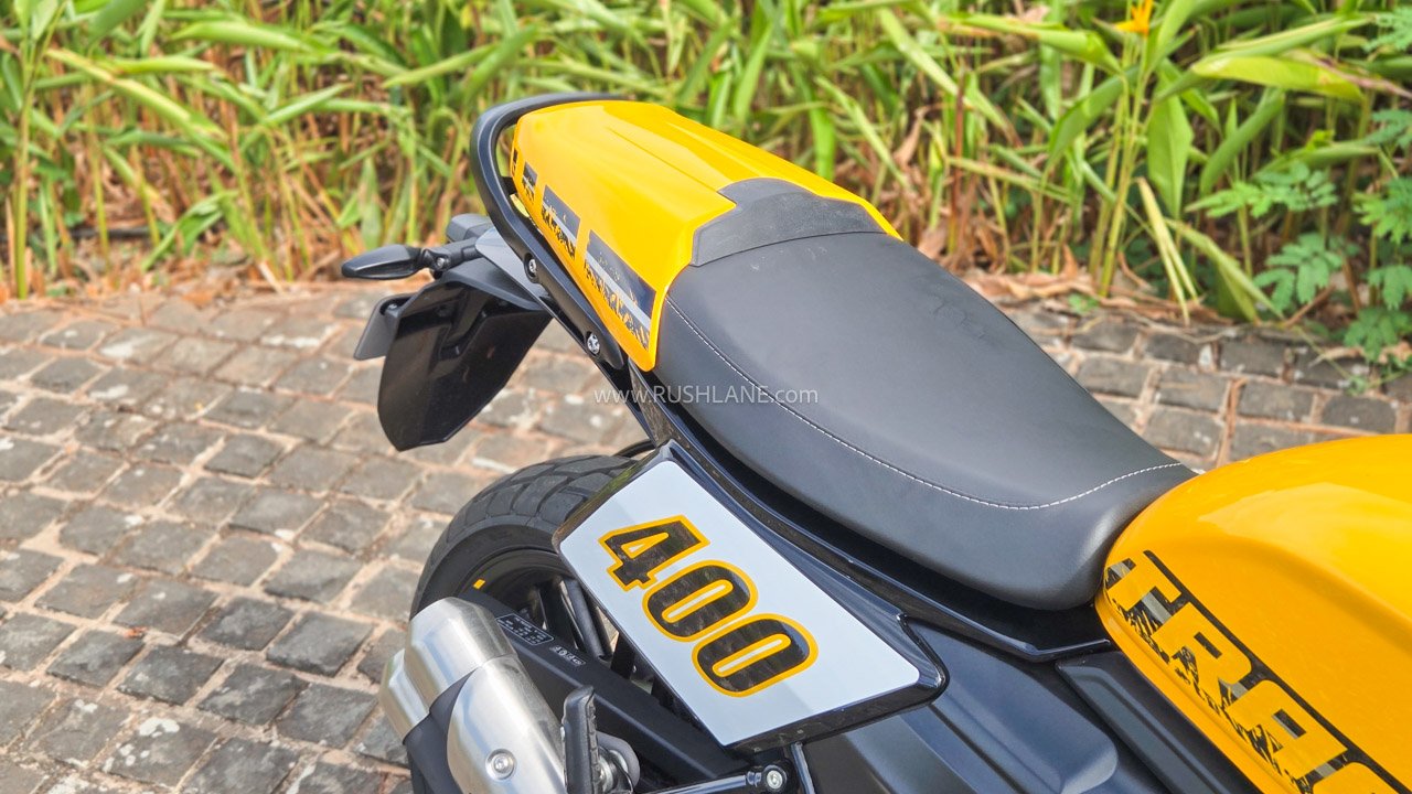 tracker 400 review