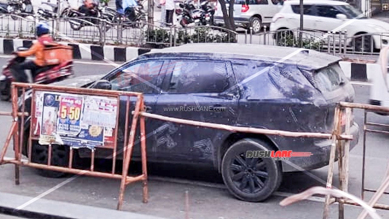 2027 Renault Duster 7-seater spied