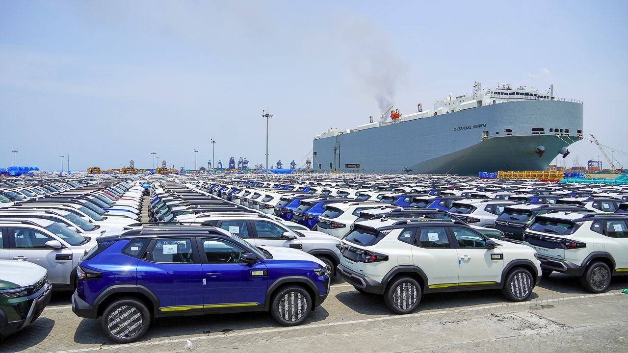 Renault Duster export begins