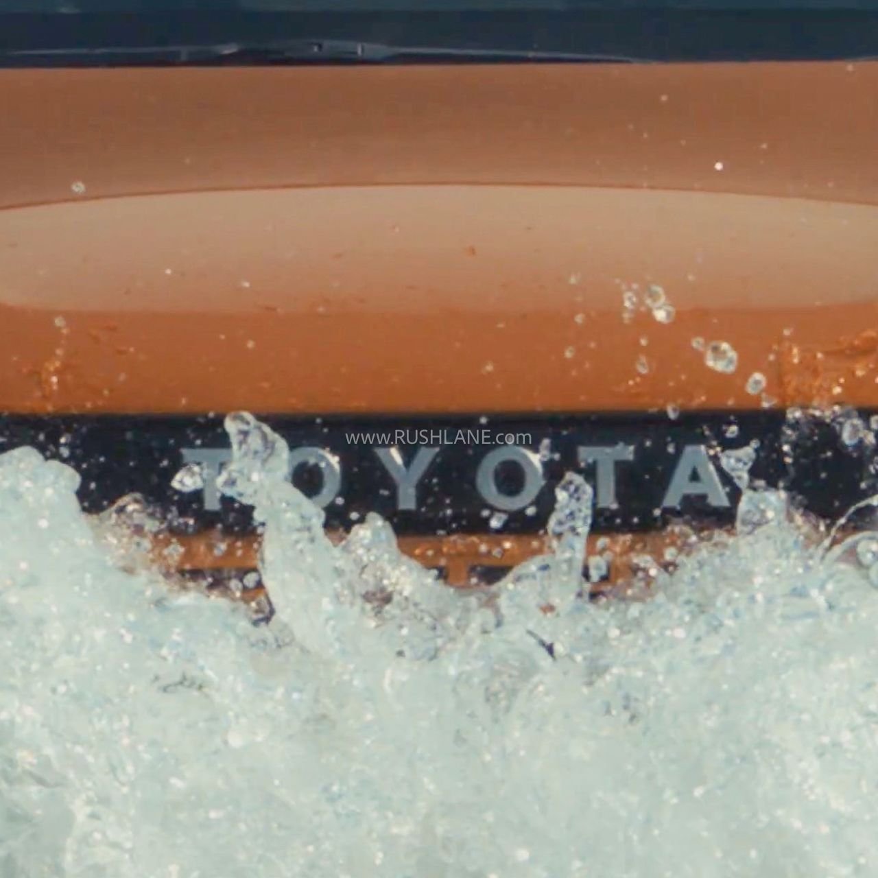 Teaser of new Toyota Hilux released