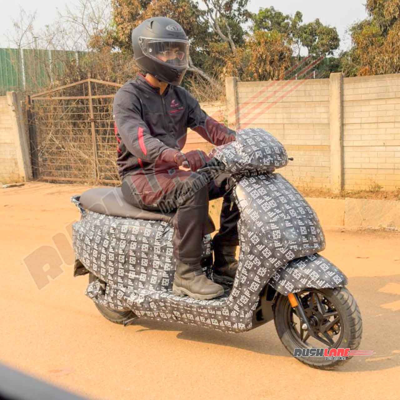 Simple Arrive EV spied