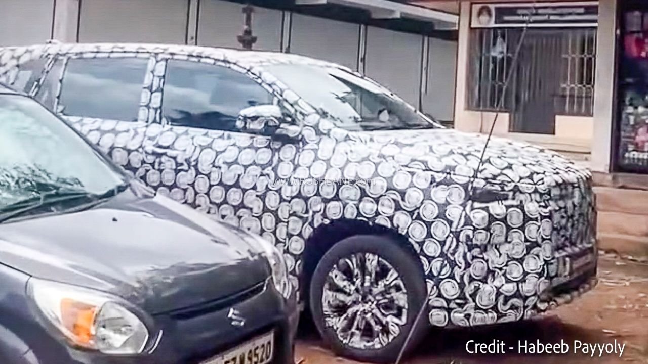 2027 Toyota Innova HighCross facelift spied